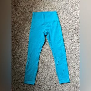 Lululemon wunder under leggings size 6